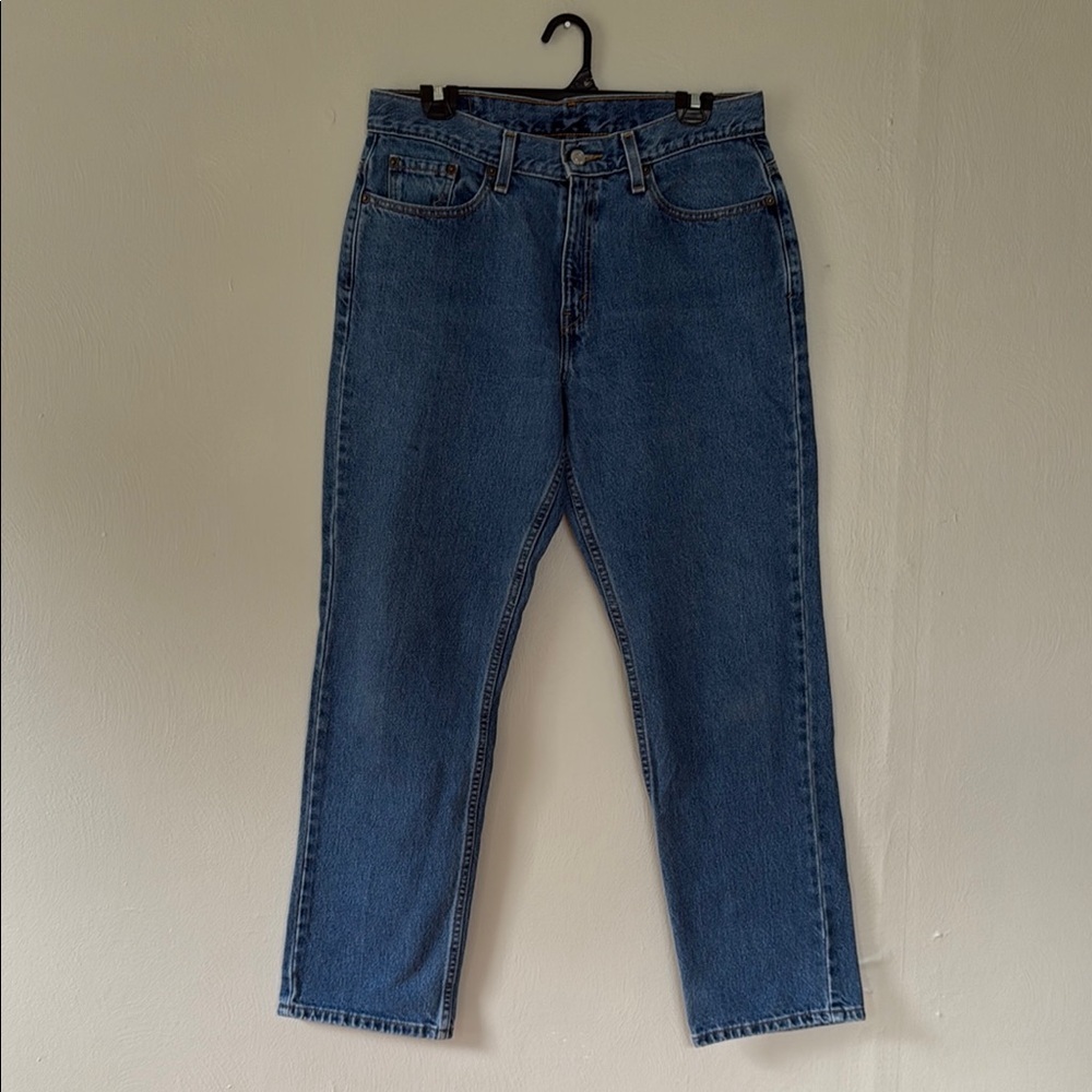 Vintage Levi's 505 Straight Jeans in Deep Blue 2004 12